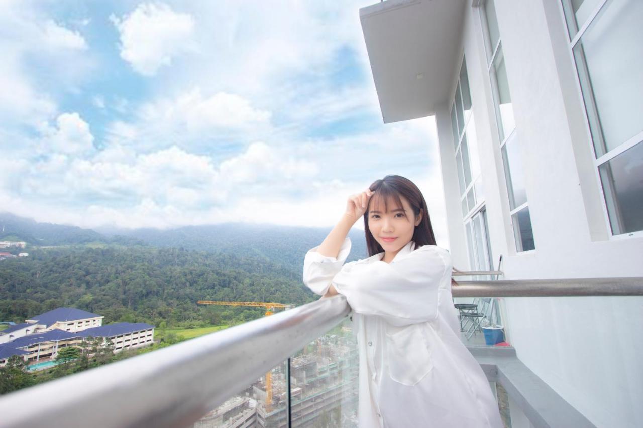 Double Story In The Sky - Genting Windmill Duplex Suite เก็นติงไฮแลนด์ ภายนอก รูปภาพ